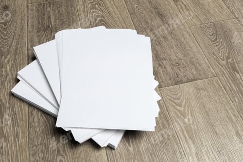 Preview: Blank paper on wood table