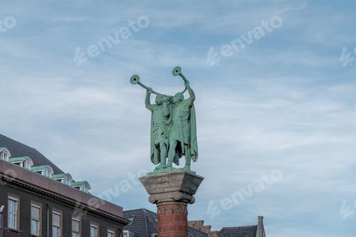 Preview: Lur Blowers Monument Column - Copenhagen, Denmark