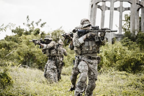 Preview: Smart teamwork of soldiers running forward and attacking enemy