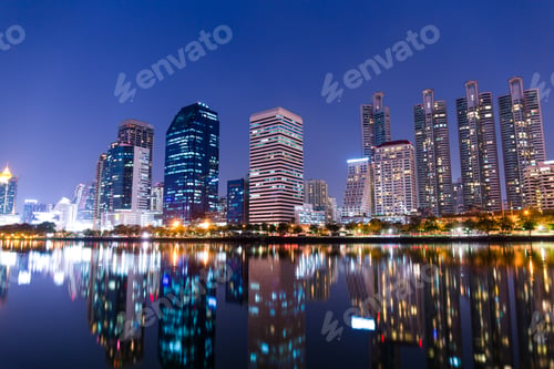 Preview: Bangkok Skyline at Benchakitti Park