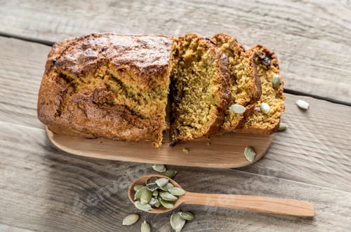 Preview: Pumpkin bread on the wooden board