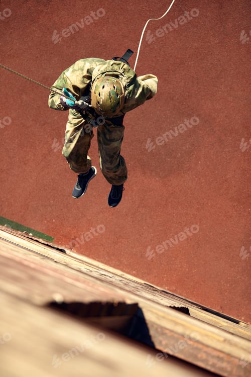 Preview: Special forces fighter descends from a skyscraper to storm the apartment. Police, counter terrorism