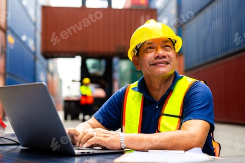 Preview: Warehouse engineer worker working at industrial container yard