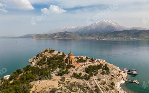 Preview: Akdamar Island with the historic Armenian Cathedral of the Holy Cross