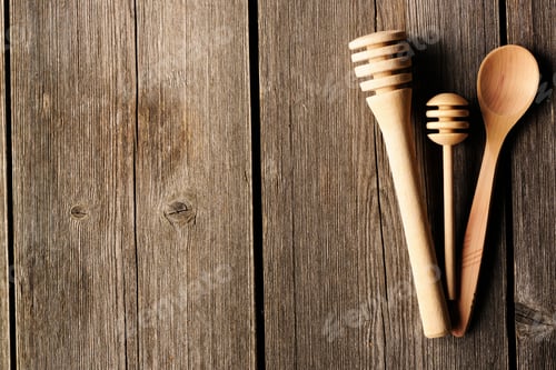 Preview: Wooden spoon and dippers