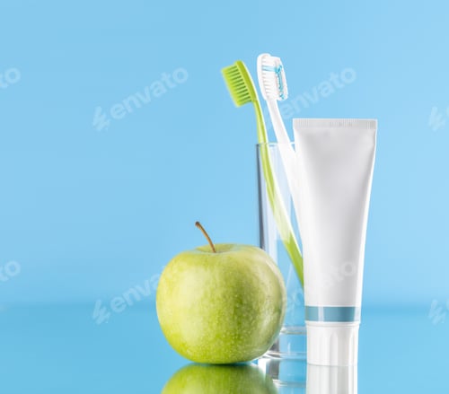 Preview: Toothpaste and toothbrushes