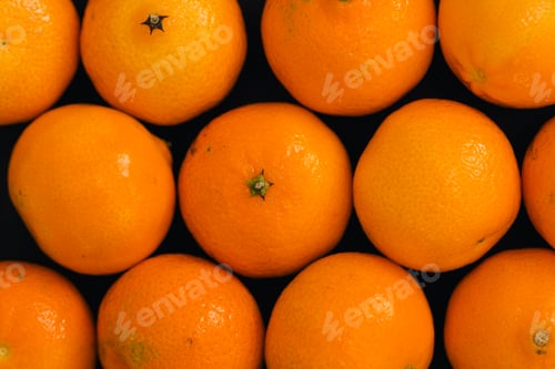 Preview: Mandarins on the table