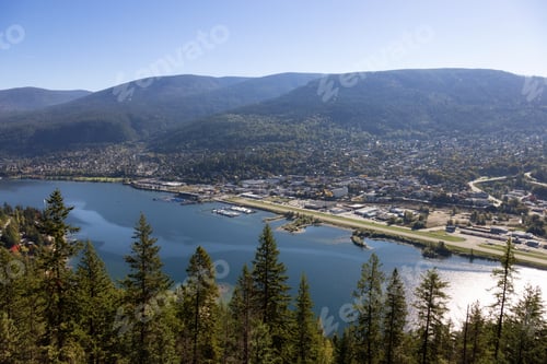 Preview: View of a small Town, Nelson. Sunny Morning