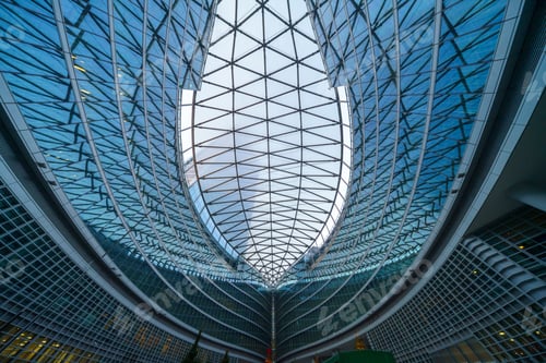 Preview: Palazzo Lombardia, modern building in Milan, Italy