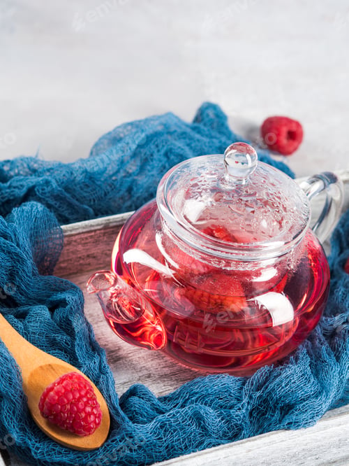 Preview: Raspberry tea in glass teapot