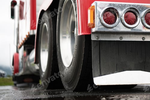 Preview: Semi Truck Tractor Rear View
