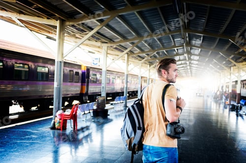 Preview: Man Adventure Hangout Traveling Holiday Photography Concept
