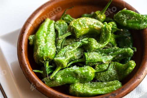 Preview: Closeup of the Padron peppers in the bowl.