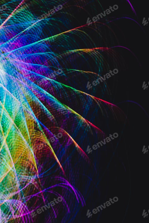 Preview: Bright traces of colorful light