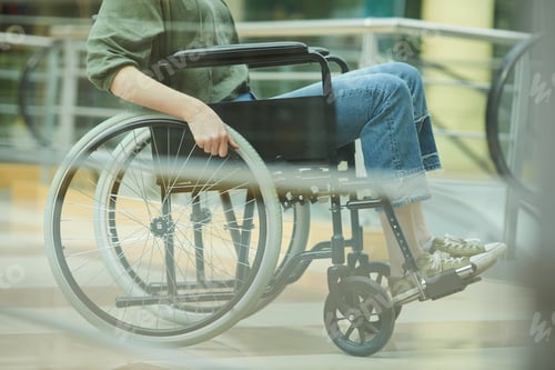 Preview: Disabled woman in hospital