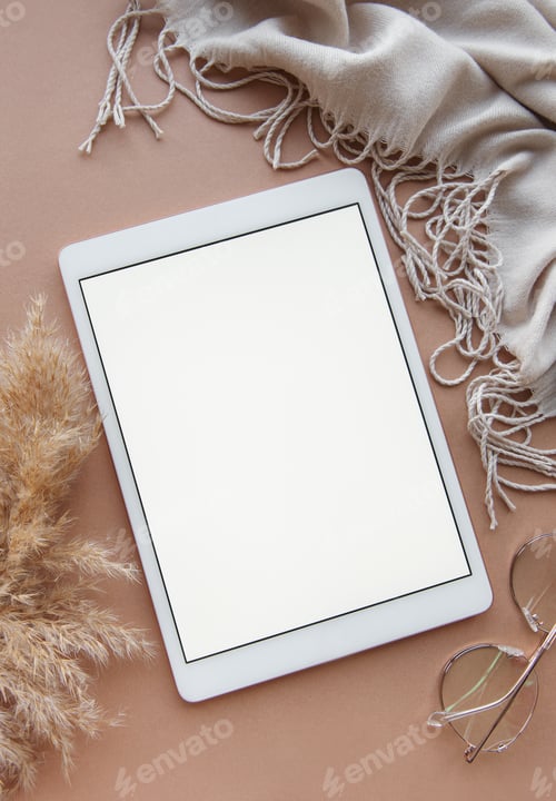 Preview: Workplace with digital tablet