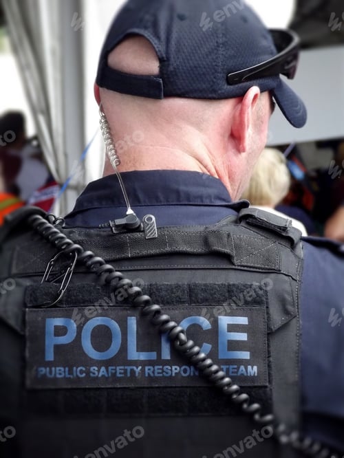Preview: Police officer on duty, law enforcement