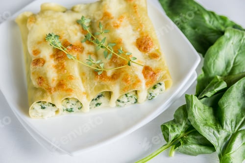 Preview: Cannelloni with ricotta and spinach
