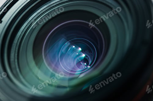 Preview: Camera lens lens, close-up, side view, focus