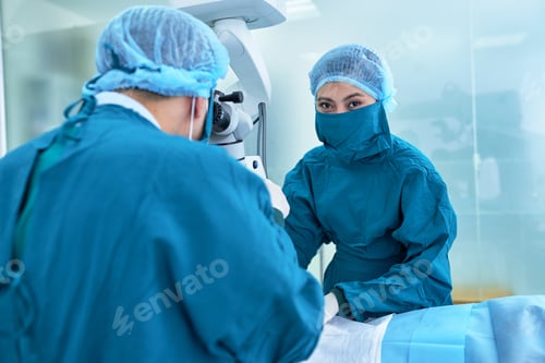Preview: Assisting surgeon