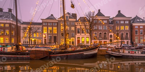 Preview: Historic buildings on Quay with ships