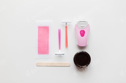 Preview: hair removal wax, epilator and safety razor