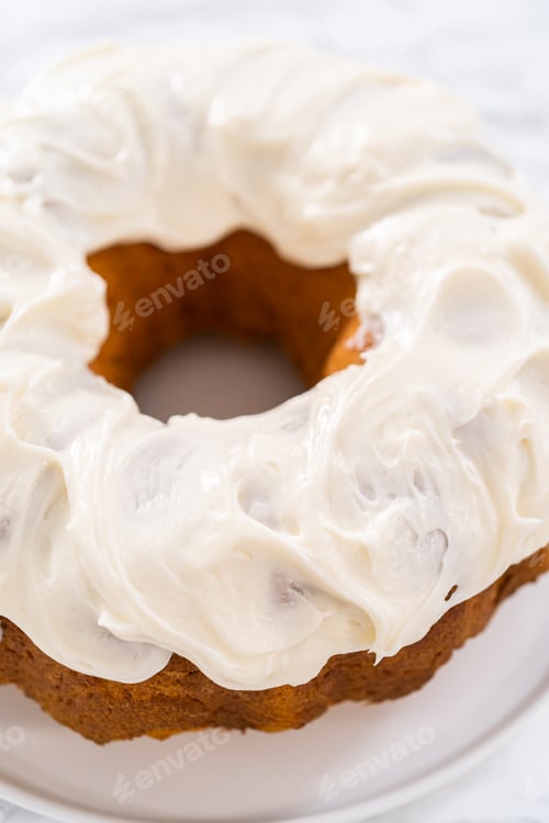 Preview: Pumpkin bunt cake
