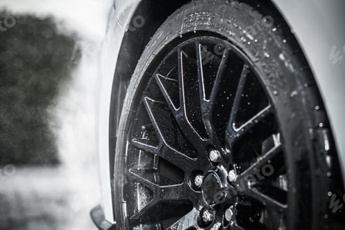 Preview: Alloy Wheels Maintenance