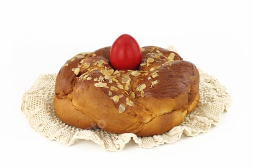 Preview: Easter bread isolated on white