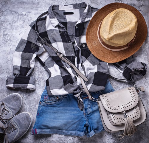 Preview: Summer girls hipsters outfit on gray background