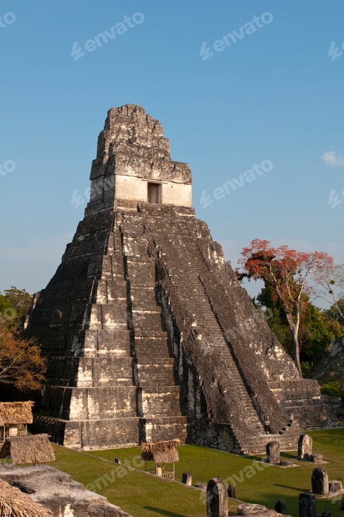 Preview: Gran Plaza and Temple I, Tikal mayan archaeological site, Flores, Peten, Guatemala
