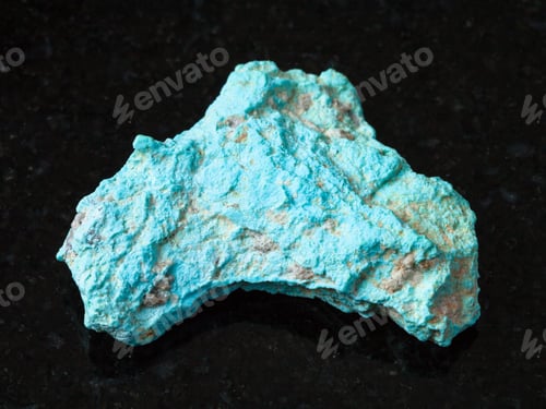 Preview: rough Turquoise stone on black