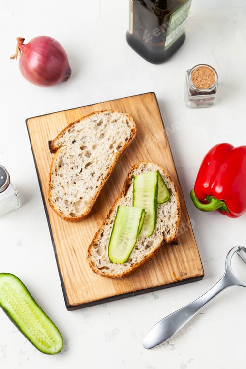 Preview: Sandwich making