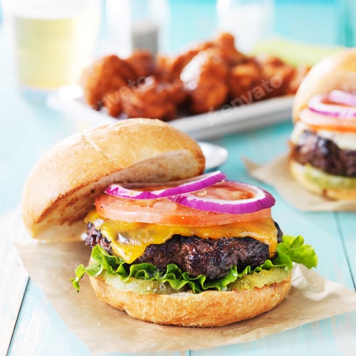 Preview: tasty cheeseburgers with wings and beer
