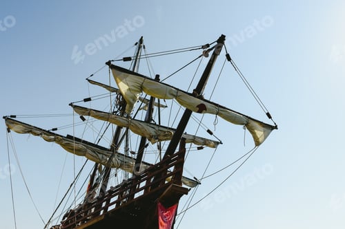 Preview: Sailboat replica of the Santa Maria boat, boat that discovered america.