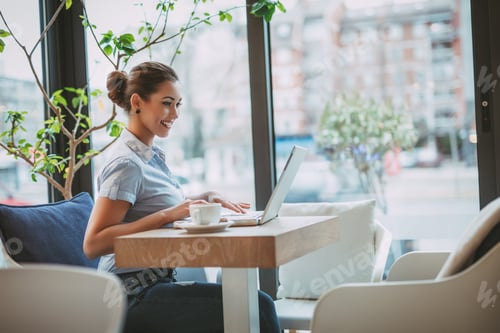 Preview: Working In A Cafe