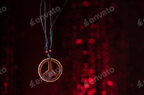 Preview: Wooden peace symbol