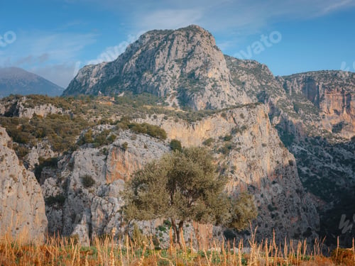 Preview: walk in turkey mountains