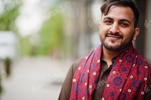 Preview: Pakistani pathan man wear traditional clothes.