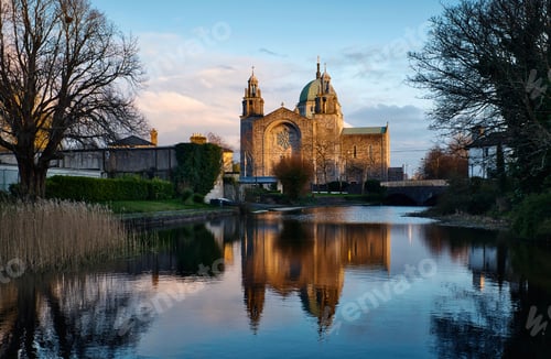 Preview: Galway cathedral