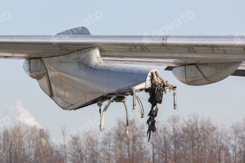 Preview: Decommissioned aircraft. Detail of turbojet suspension.