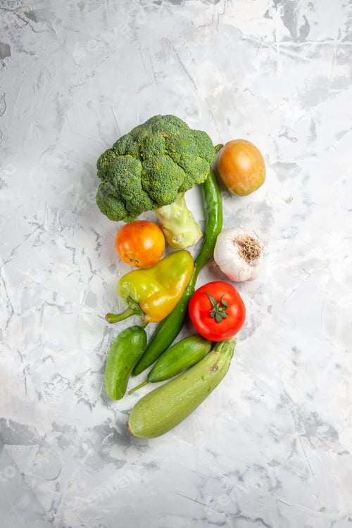 Preview: top view fresh broccoli with vegetables on white background salad ripe health diet
