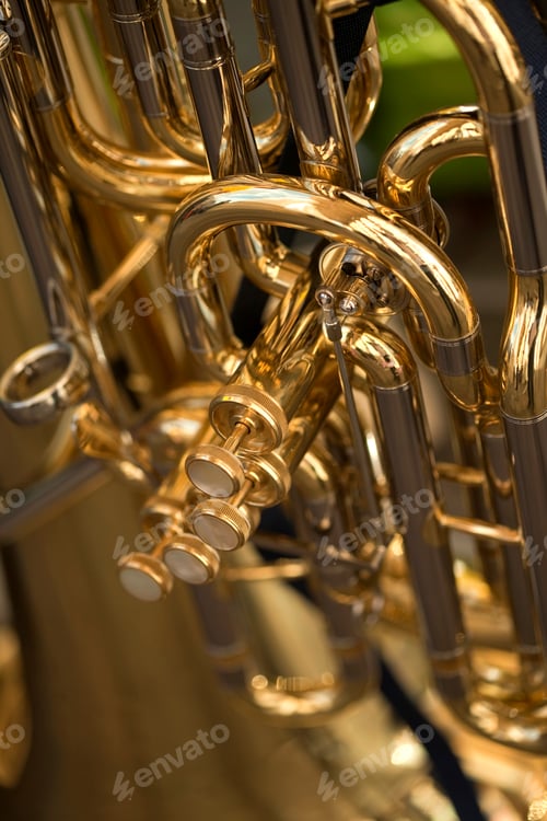 Preview: Tuba