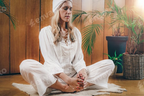 Preview: Kundalini Yoga for Feminine Energy.