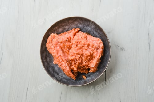 Preview: Top view of plate with minced salmon