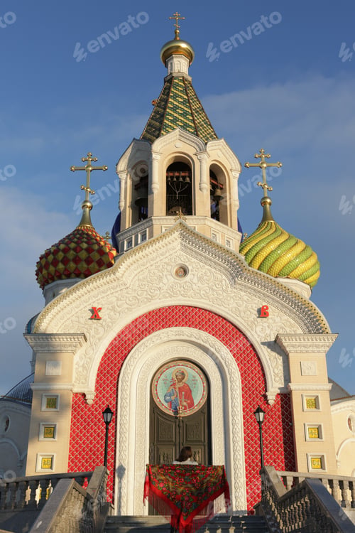 Preview: Look Of Russian Tourist Girl In Vintage Pavlovo Posad Shawl. Orthodox Saint Igor Chernigovsky'S