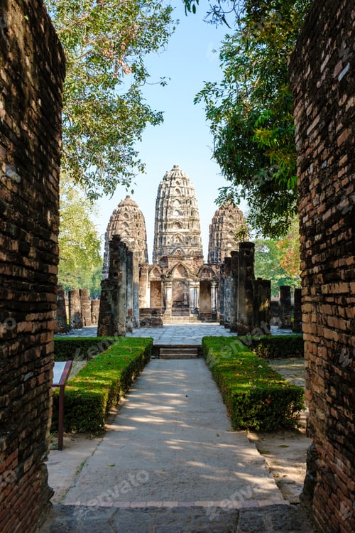 Preview: Wat Si Sawai, Sukhothai old city, Thailand. Ancient city Thailand, Sukothai historical park