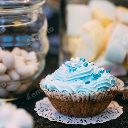 Preview: Dessert Sweet Tasty cupcake in Candy Bar On Table