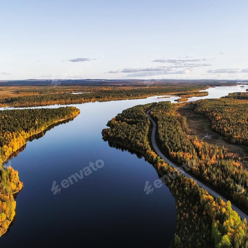 Preview: Lapland foliage river 01