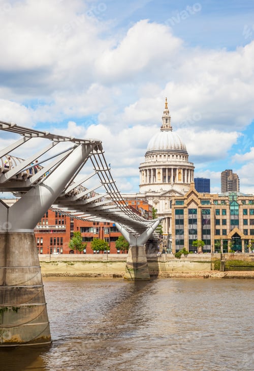Preview: London Millennium Bridge